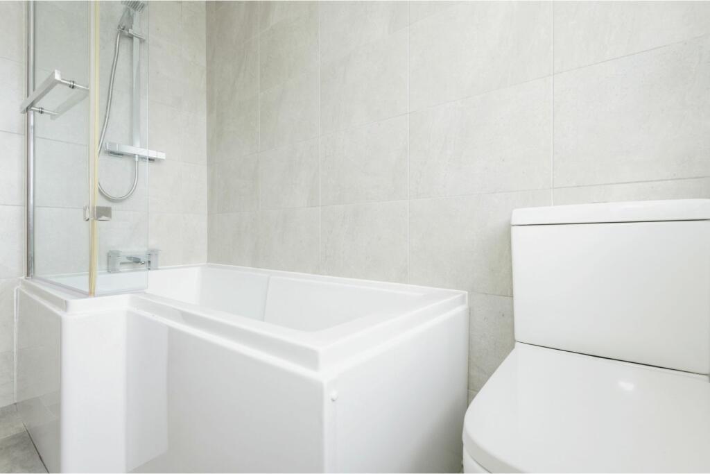 Additional image 15 of Ashbourne Gardens, Cleckheaton, BD19