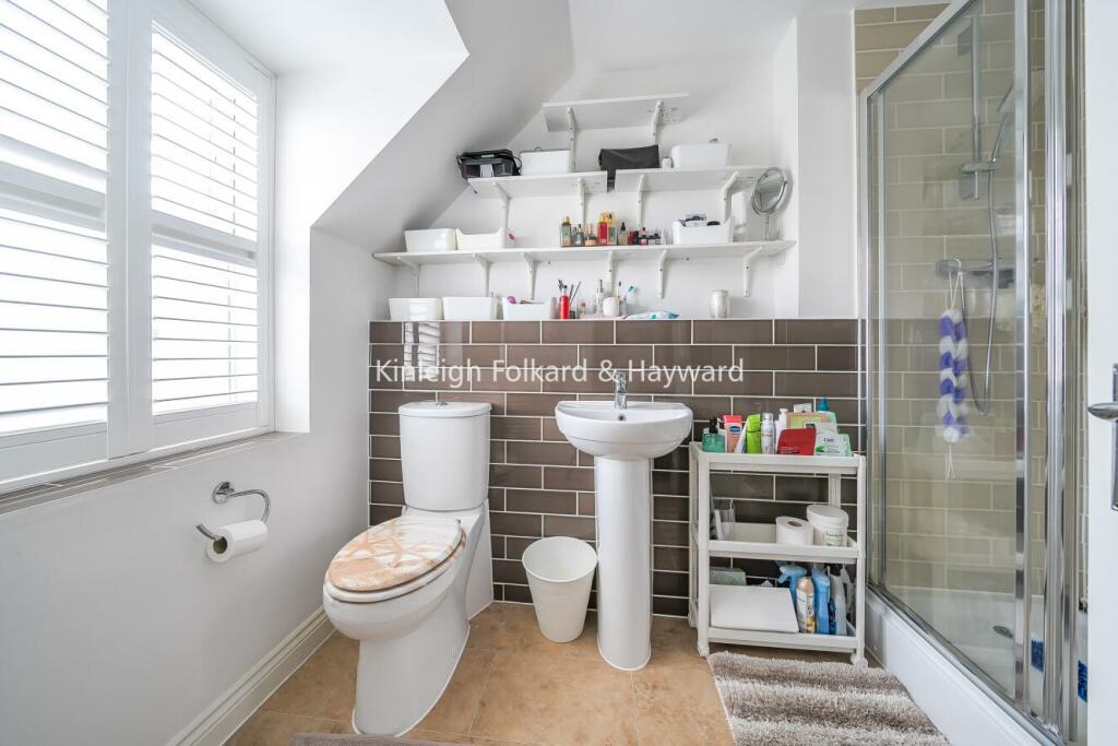 Additional image 16 of Renwick Drive, Bromley