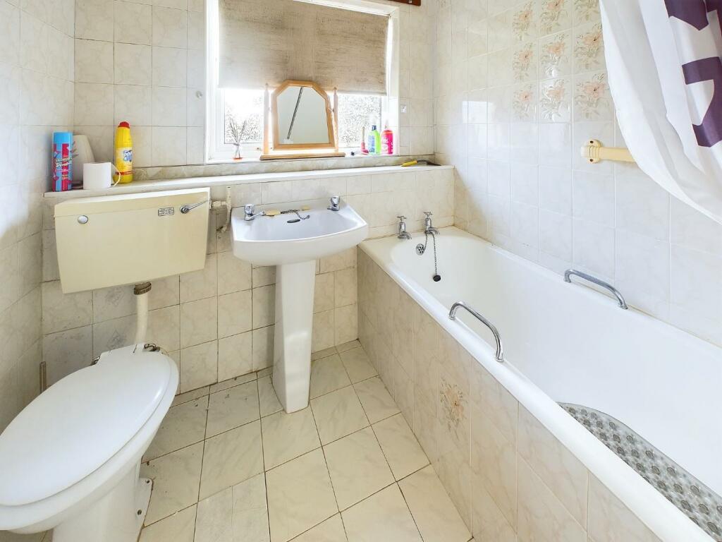 Additional image 7 of Cliffe Gardens, Shipley