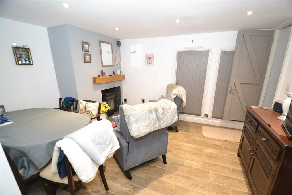 Additional image 13 of Ford Hill, Queensbury, Bradford