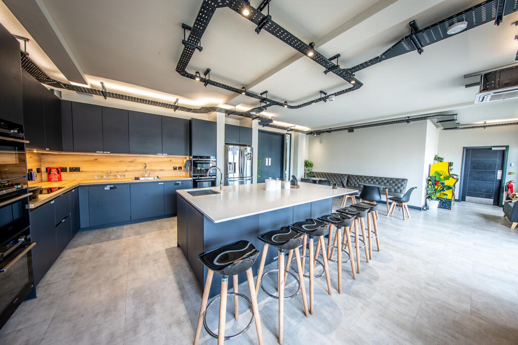 Additional image 11 of 1 Skyline Park, Bristol, City of Bristol, BS4