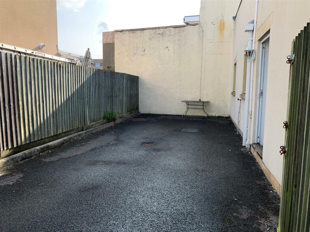 Additional image 7 of High Street, Staple Hill, Bristol