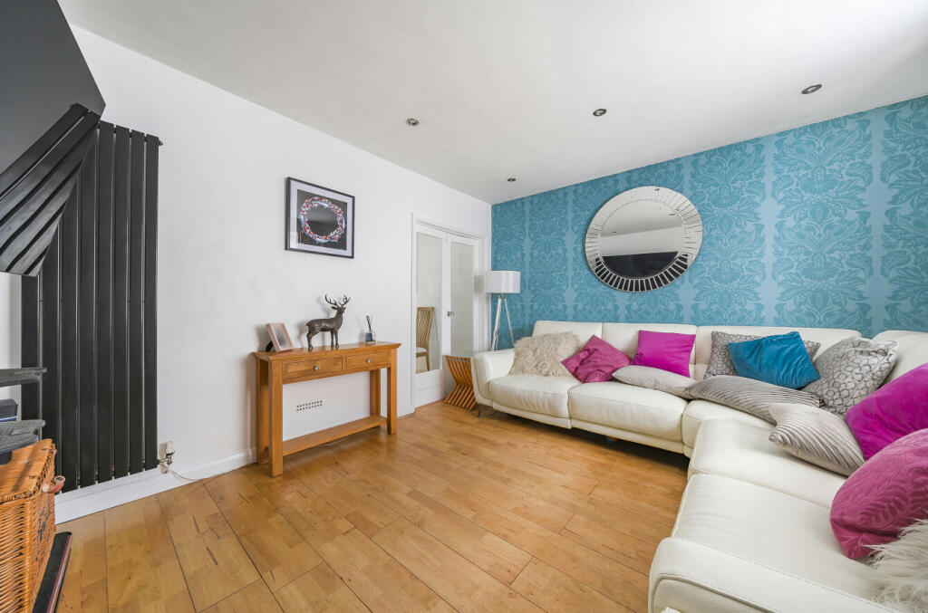 Additional image 5 of Springfield Gardens, Bickley, Bromley, Kent, BR1