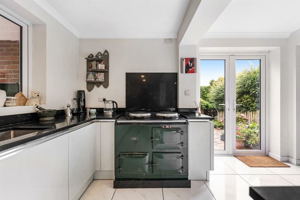 Additional image 14 of Eastfield Road, Hutton - EXQUISITE DETACHED HOME