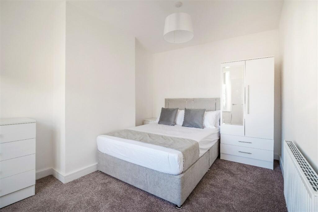 Additional image 6 of 3 bedroom Terraced House in Dartmoor Street, Bristol