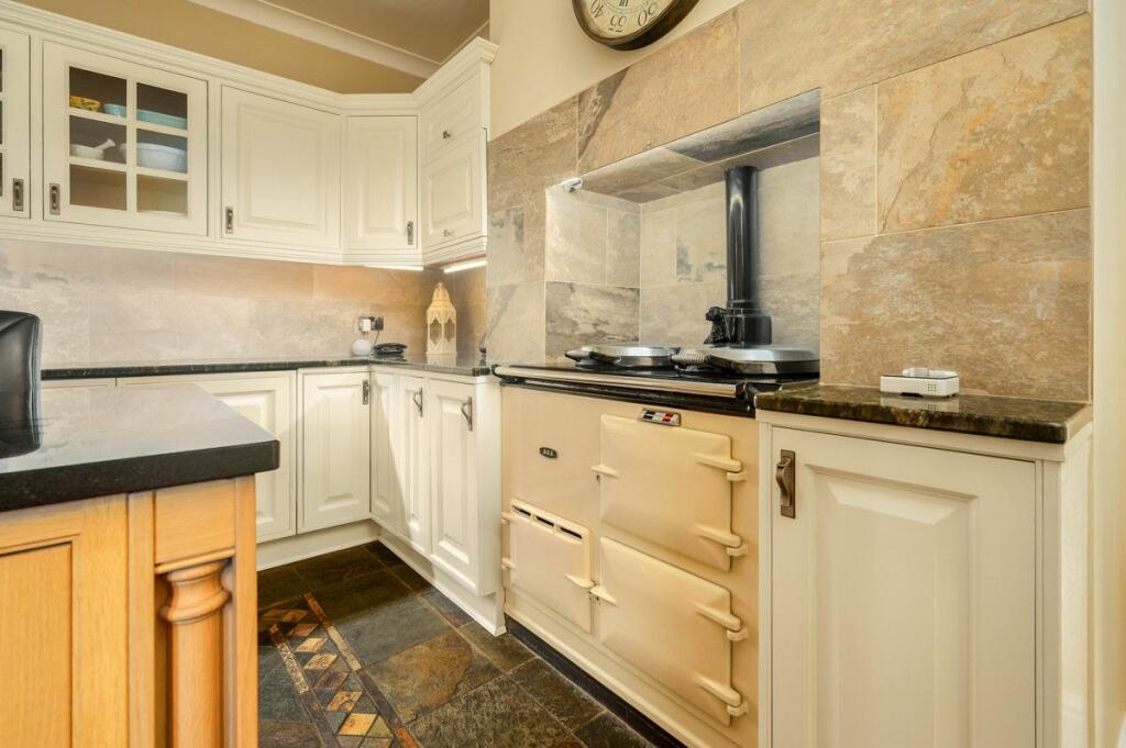 Additional image 8 of Bradford Road, Gomersal