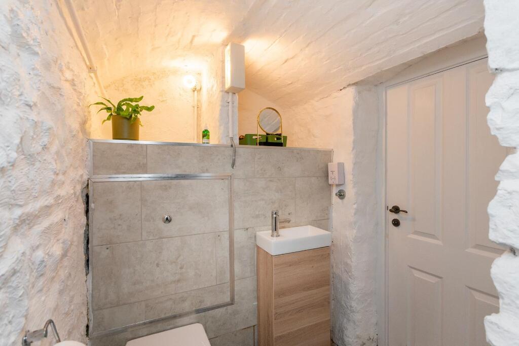 Additional image 35 of Caledonia Place, Clifton Village