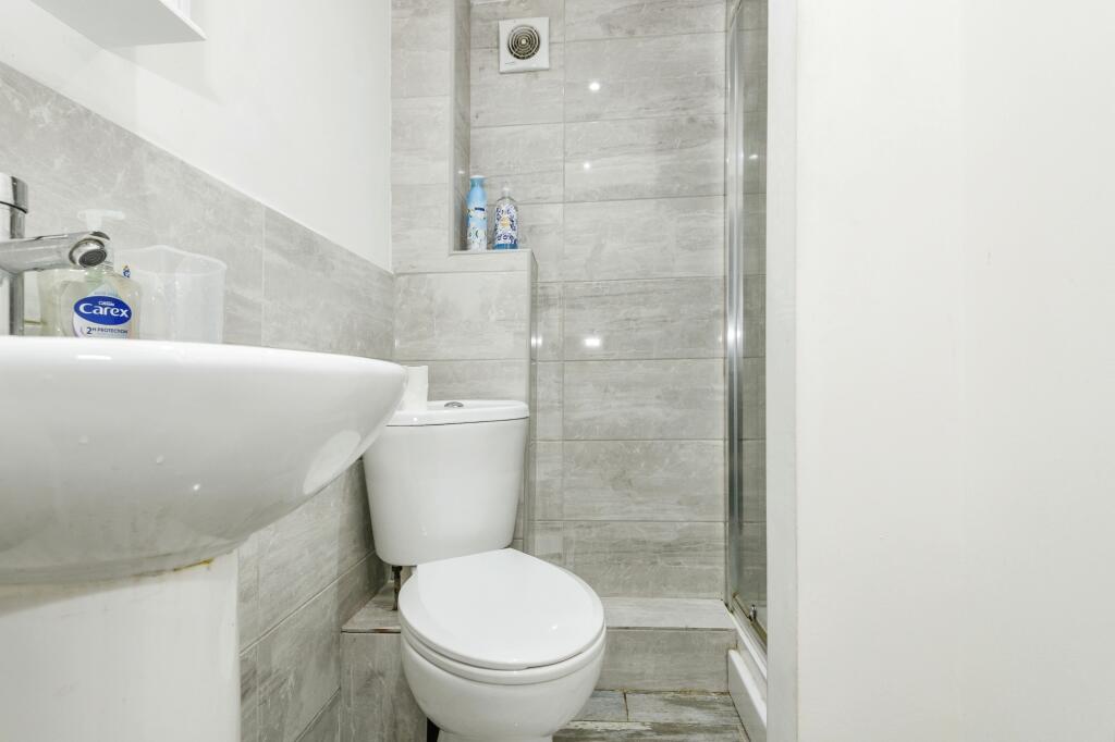 Additional image 10 of 2 Wharf Street, Shipley, BD17