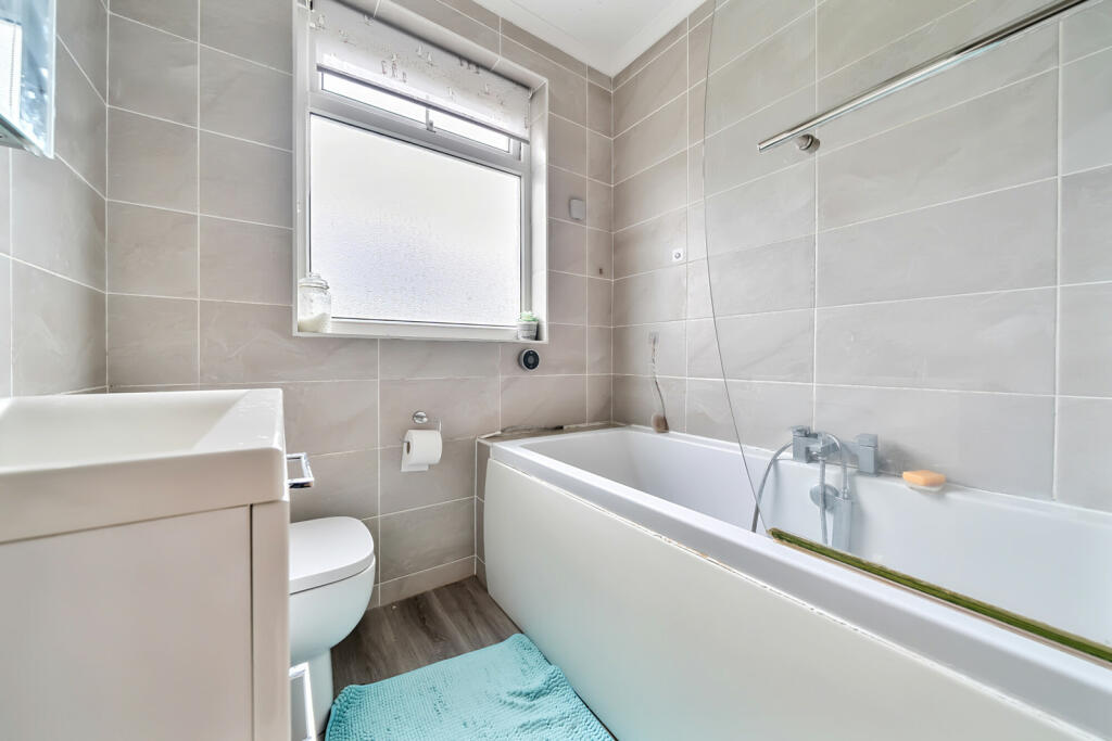 Additional image 9 of Queen Anne Avenue, Bromley