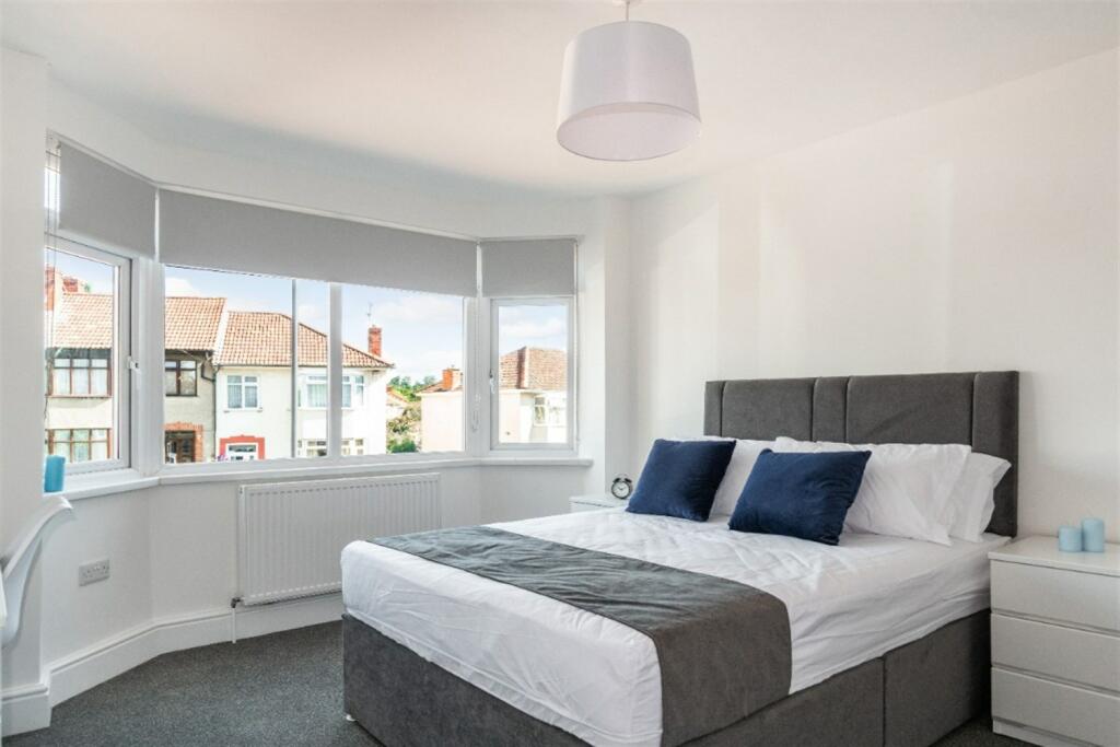 Additional image 10 of 4 bedroom Semi Detached House in Jean Road, Bristol