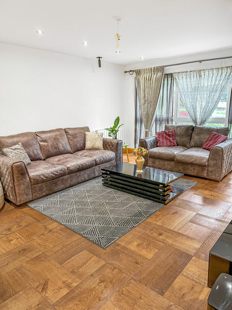 Additional image 5 of Merewood Close, Bromley, BR1 2AN