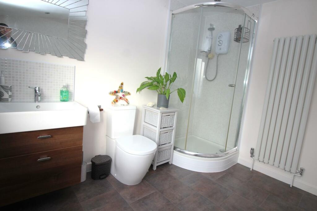 Additional image 16 of Dean Avenue, Thornbury