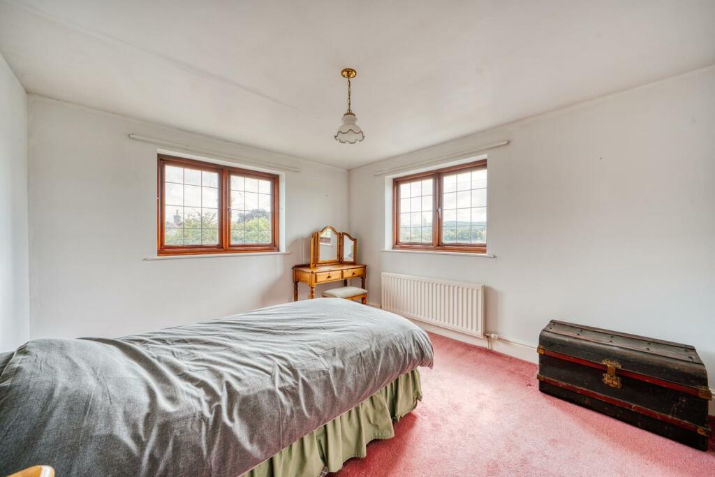 Additional image 12 of Charming cottage situated within 1/3 of an acre on the fringes of Claverham