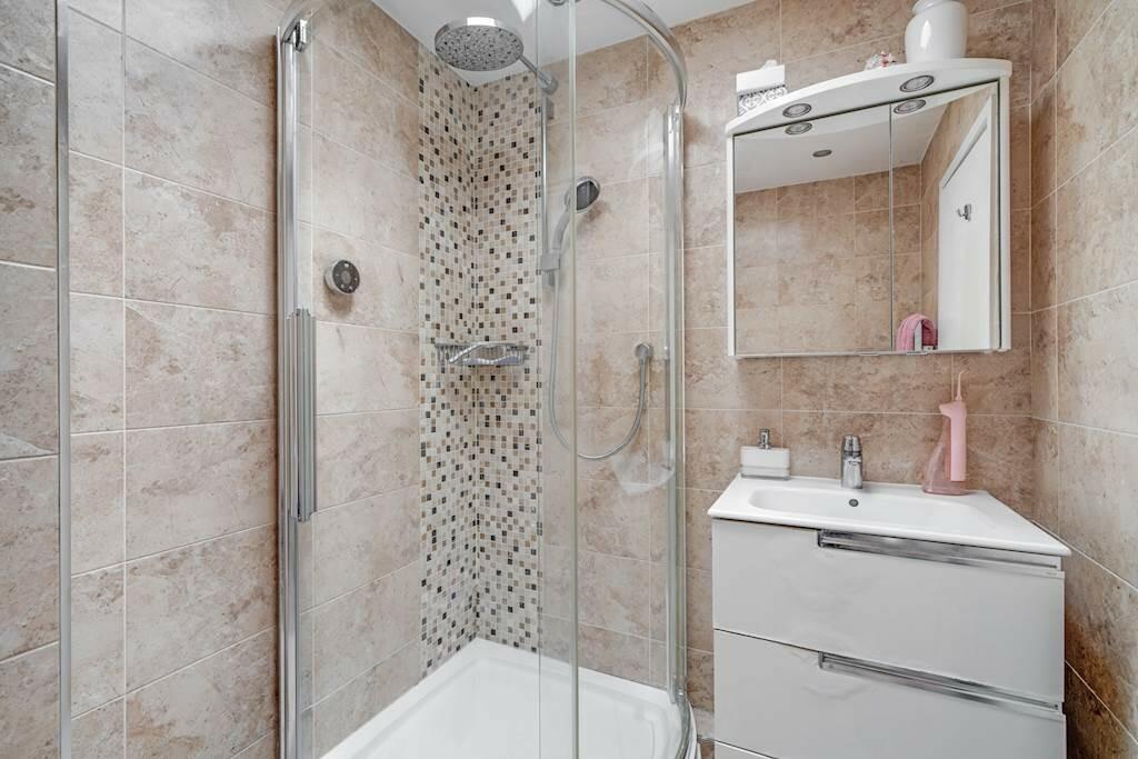 Additional image 13 of Holmdene Close , Beckenham