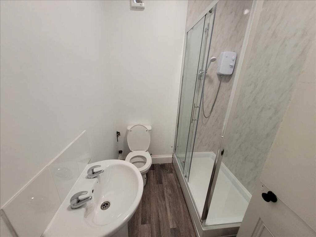 Additional image 16 of Chesterfield Road