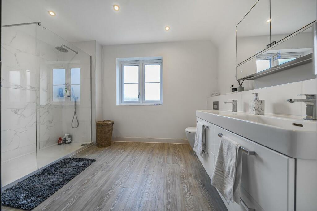 Additional image 11 of Roman Way, Beckenham