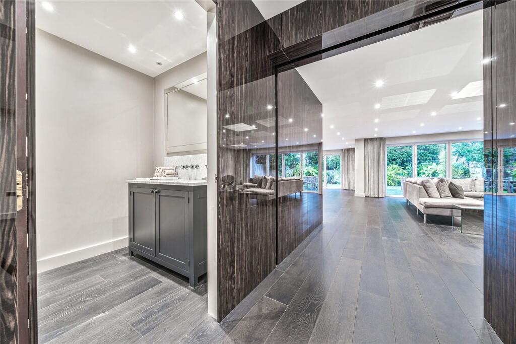 Additional image 6 of Wood Way, Farnborough Park