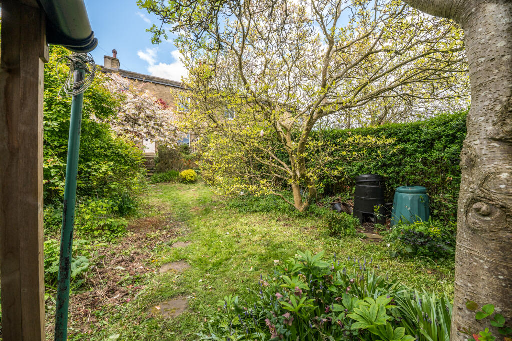 Additional image 11 of Warren Terrace, Gilstead, Bingley, BD16