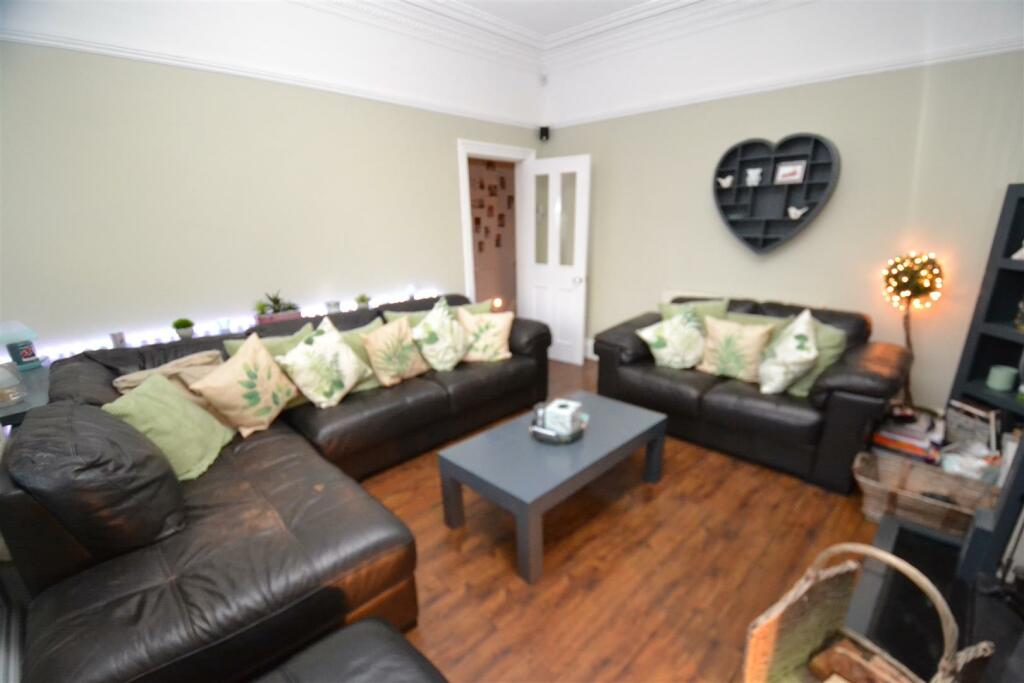 Additional image 4 of Park Road, Low Moor, Bradford