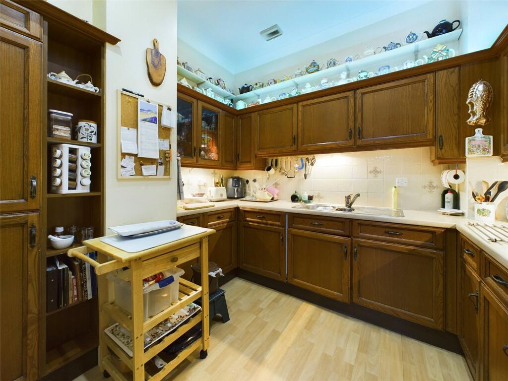 Additional image 5 of Royal Sands, Weston-super-Mare, North Somerset, BS23
