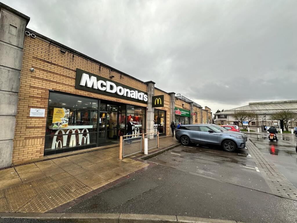 Additional image 5 of Unit C, 32-34 West Walk, Yate, BS37 4AX