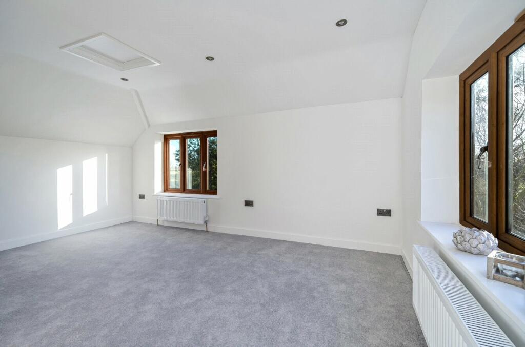 Additional image 16 of Oldfields Lane, Earthcott Green, Alveston, Bristol, South Gloucestershire, BS35