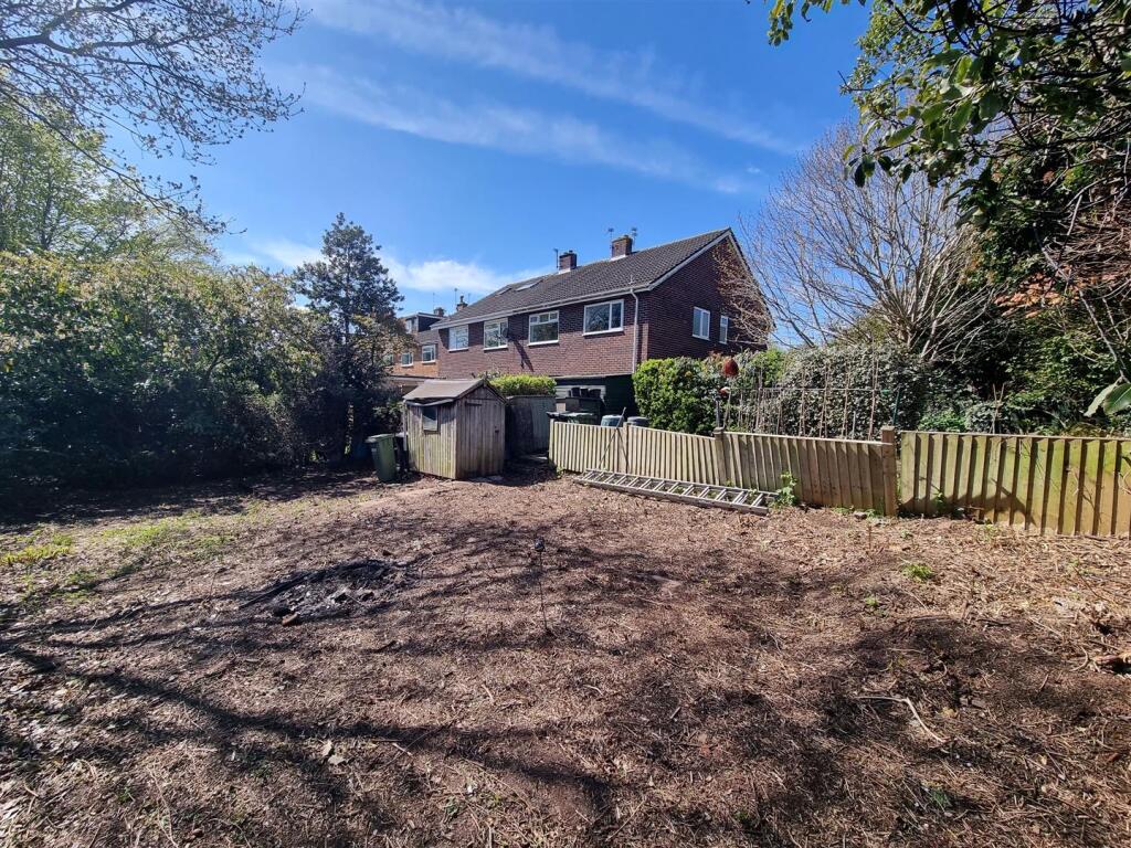 Additional image 2 of Cedar Close, Oldland Common