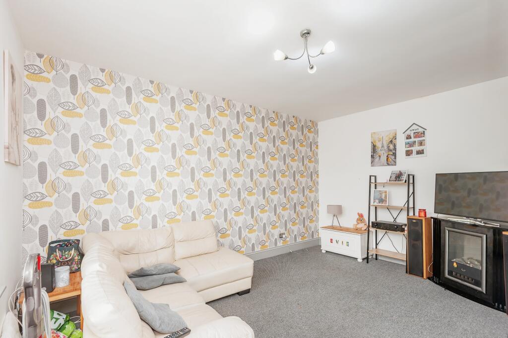 Additional image 4 of Hanson place, Bradford, BD12