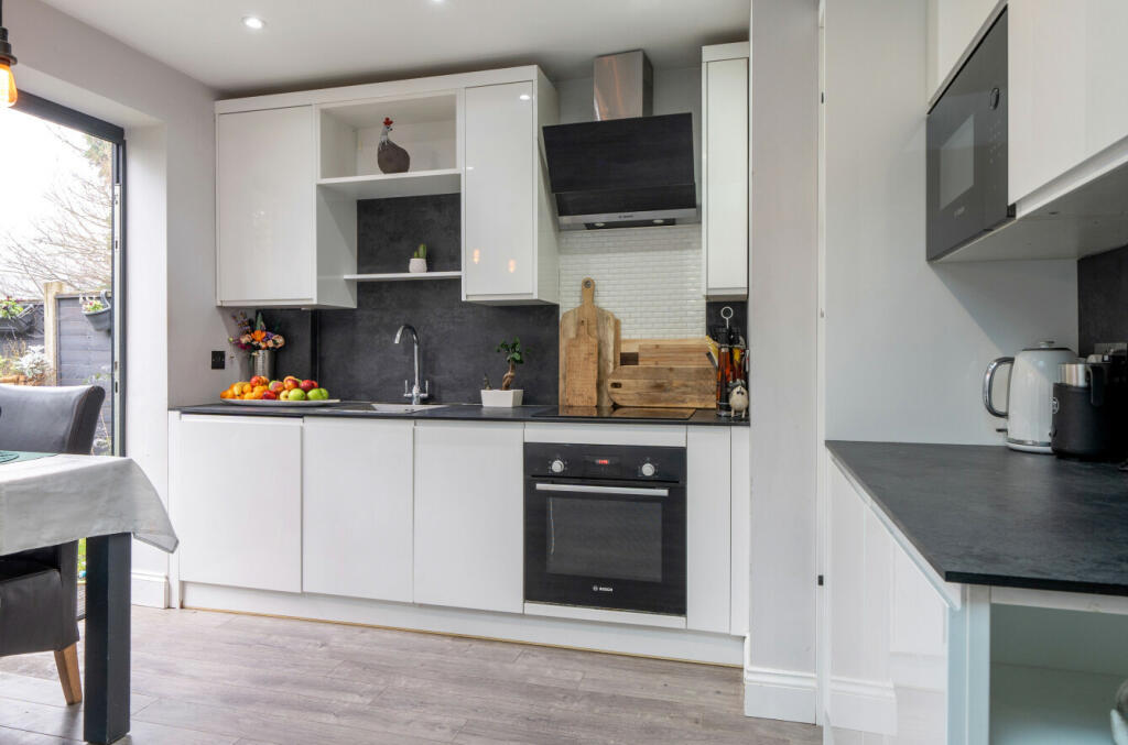 Additional image 5 of Hillview Road, Chislehurst, Kent, BR7