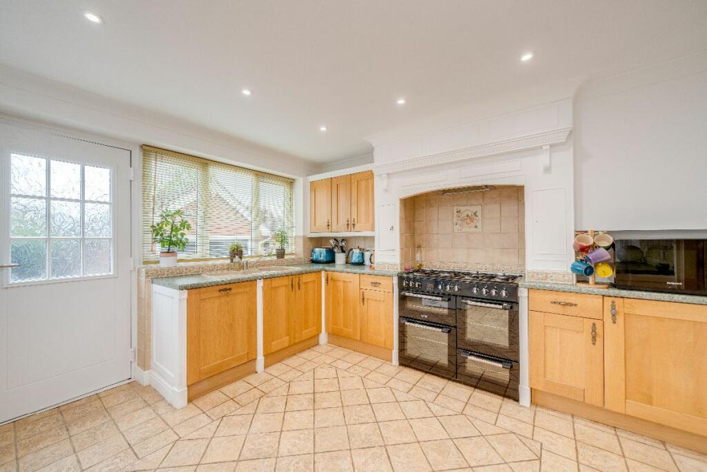 Additional image 5 of Moorside Road, Drighlington