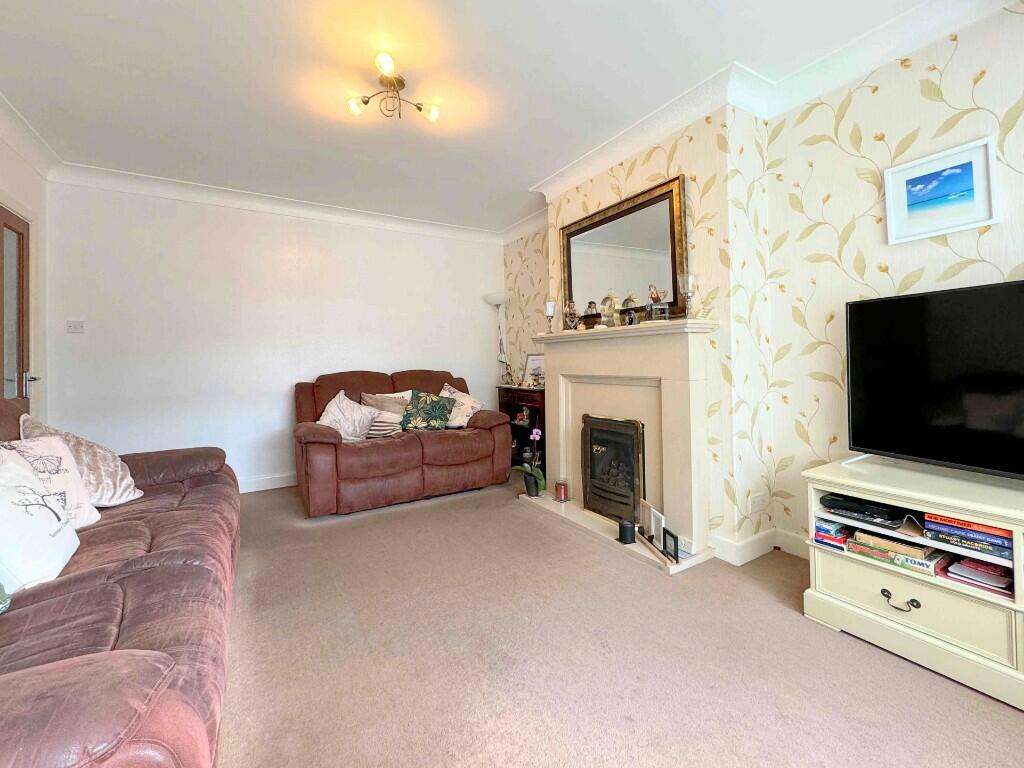 Additional image 5 of 12 St. Marks Avenue, Low Moor, BD12 0TY