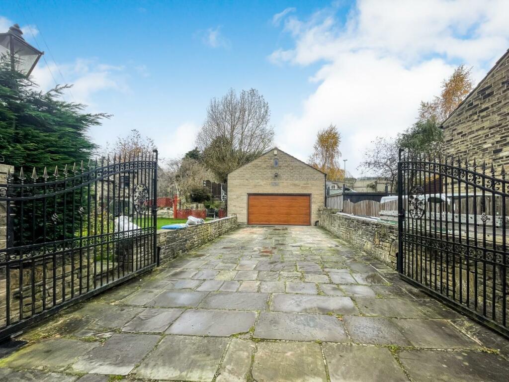 Additional image 41 of Hodgson Fold, Bradford
