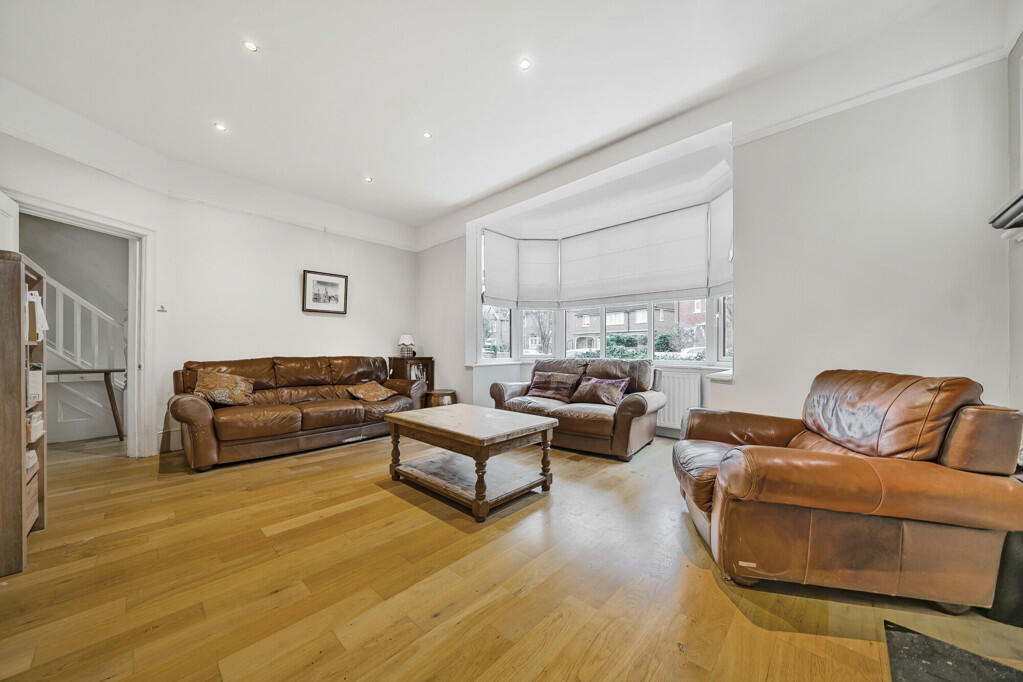 Additional image 17 of Lake Avenue, Bromley