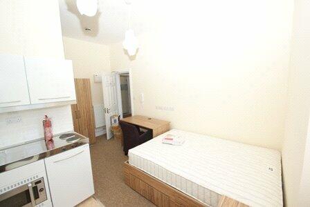 Additional image 4 of Elmdale Road (Studio 7), Ground Floor (rear), Clifton, Bristol, BS8