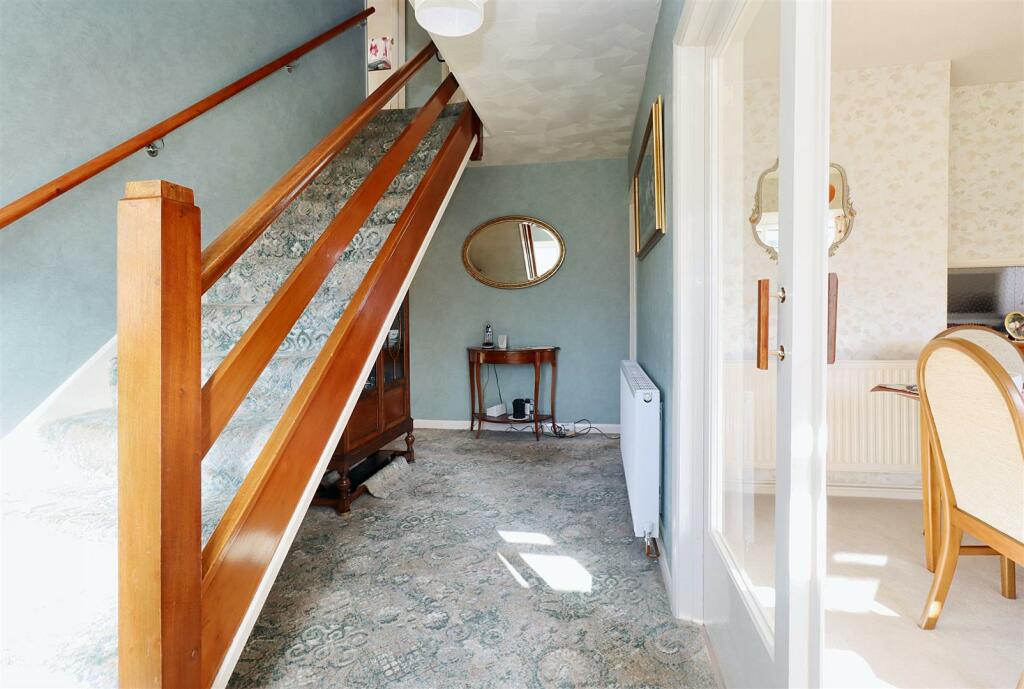 Additional image 10 of Much admired Upper Clevedon location