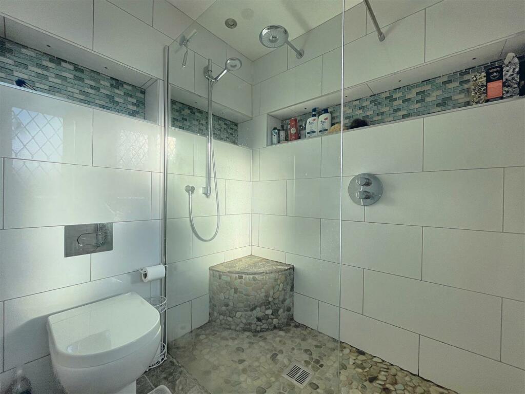 Additional image 20 of Dean Close, Worle, Weston super Mare