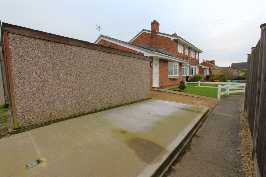 Additional image 12 of Acacia Court, Keynsham, Bristol