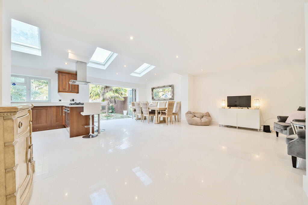 Additional image 4 of Petts Wood Road, Petts Wood, Orpington