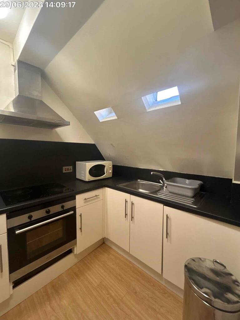 Additional image 3 of Alma Road, Clifton, Bristol, BS8