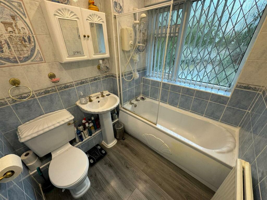 Additional image 21 of Fourlands Court, Bradford