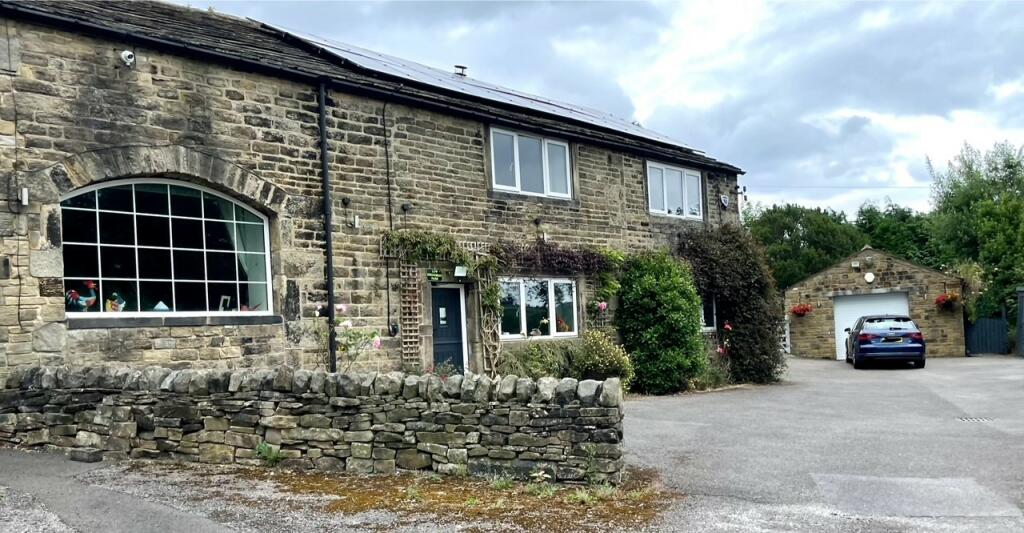 Lower Springhead, Oakworth, Keighley, BD22