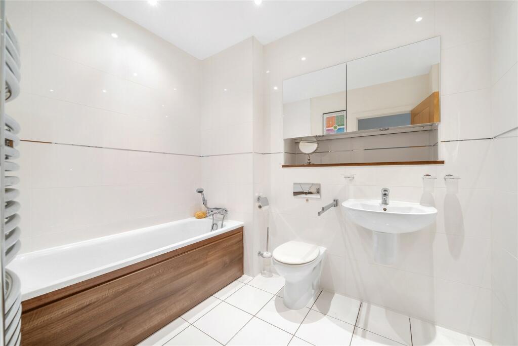 Additional image 18 of Westerham Road, Keston, BR2
