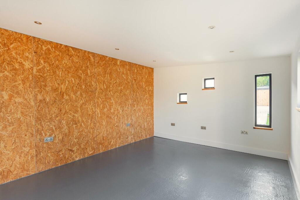 Additional image 52 of Farleigh Road, Backwell