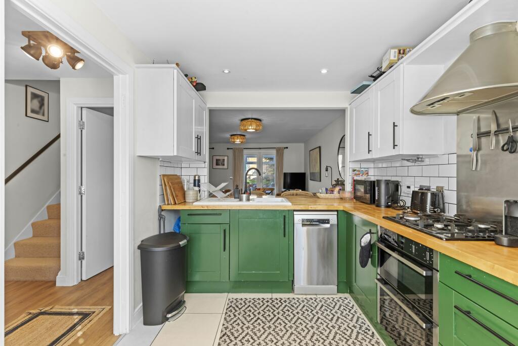 Additional image 3 of Oak Tree Drive, Hassocks, West Sussex, BN6 8YD