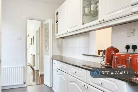 Additional image 10 of Austin Avenue, Bromley, BR2