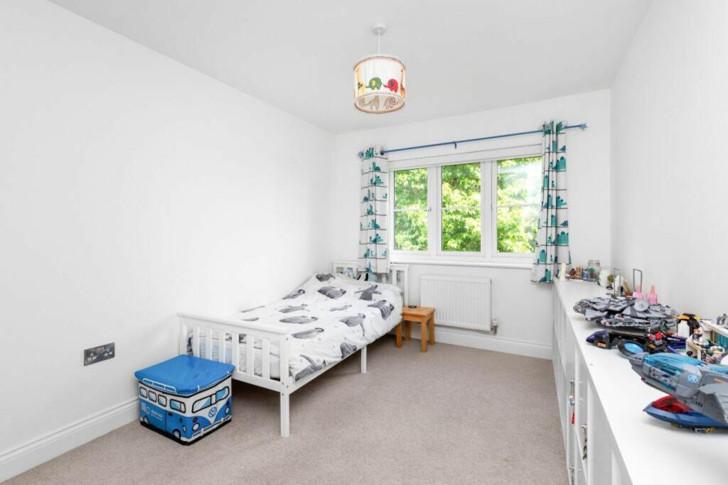 Additional image 15 of Byron Close, Lewes, BN8
