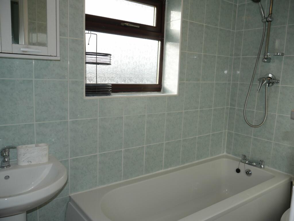 Additional image 5 of Botany Avenue, Bradford, BD2