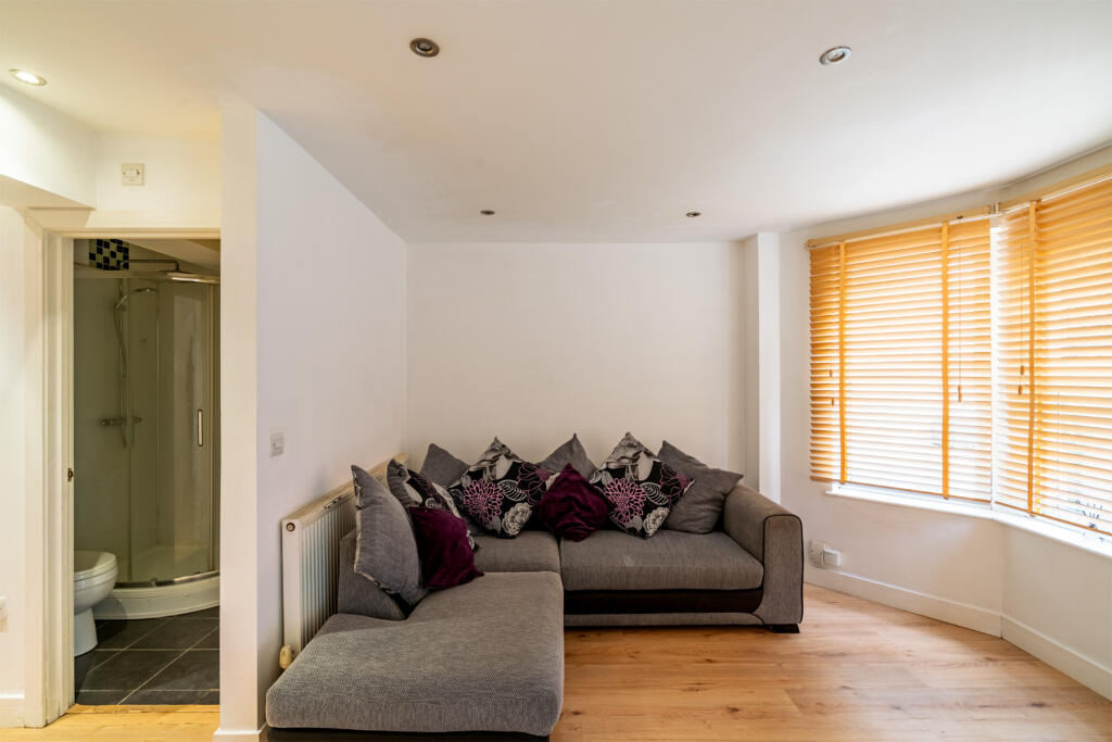 Additional image 19 of Warden Road, Southville, Bristol