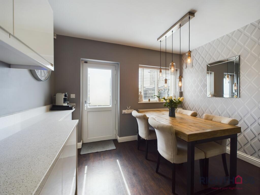 Additional image 9 of Main Street, Low Moor, BD12