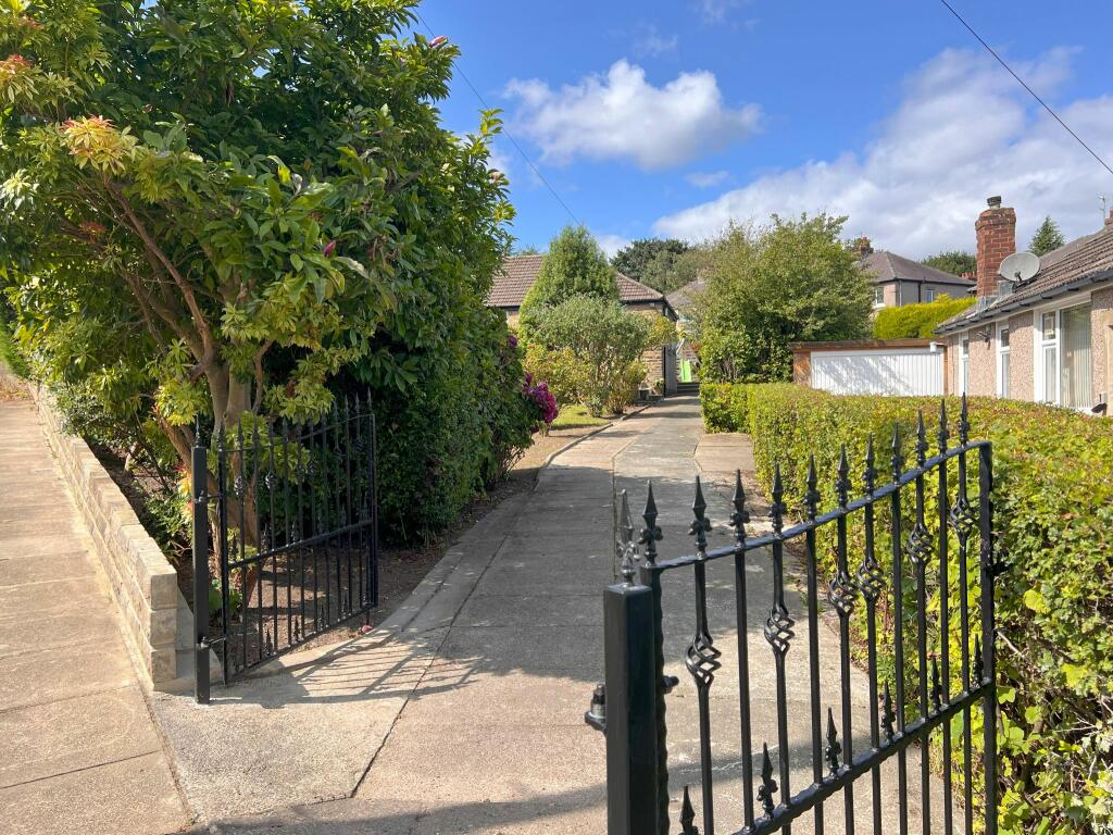 Additional image 16 of Santa Monica Road, Idle,